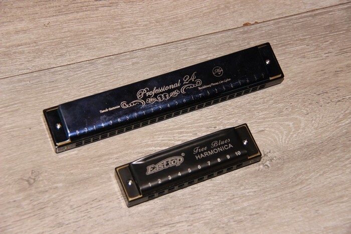 harmonicas-3766500.jpg