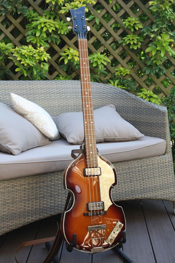 hofner-guitars-violin-bass-contemporary-series-2846226.jpg