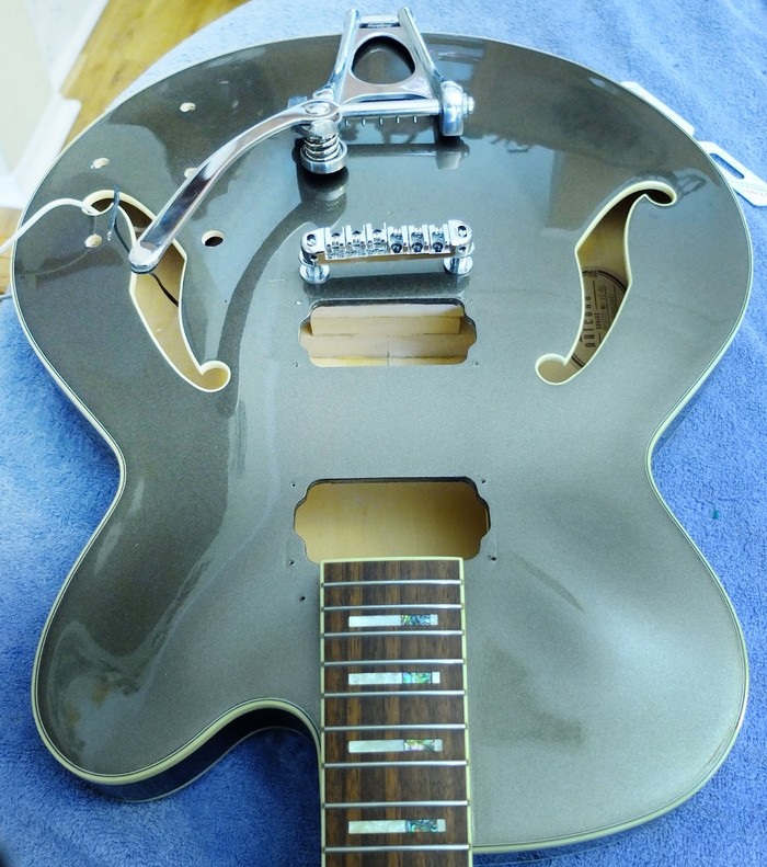 ibanez-2869922.jpg