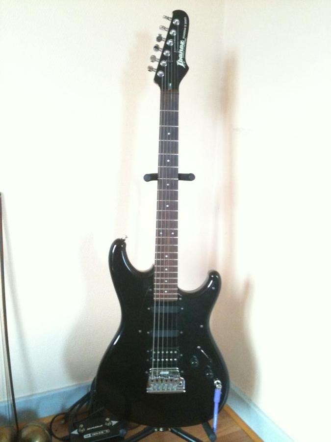 Photo Ibanez Roadstar II Series* Ibanez Roadstar II Series (762428) Audiofanzine