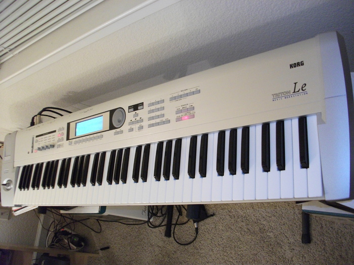 Triton Le 76 image (361861) Audiofanzine