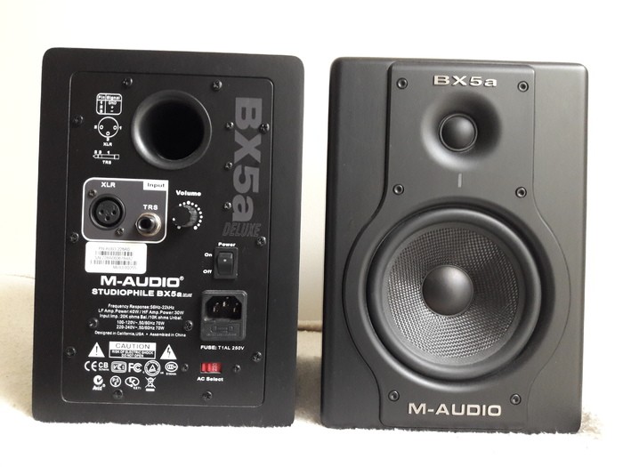 Photo MAudio BX5a Deluxe MAudio BX5a Deluxe (16737) (2065850