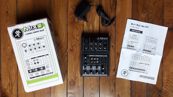 Photo Mackie Mix5 : Mackie Mix5 (58007) (#1765286) - Audiofanzine