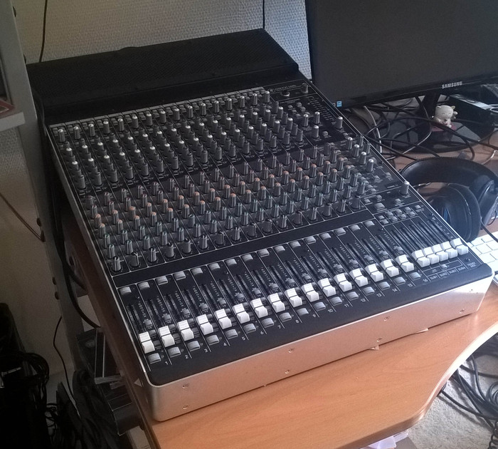 Mackie Onyx 1640i image (1750290) Audiofanzine