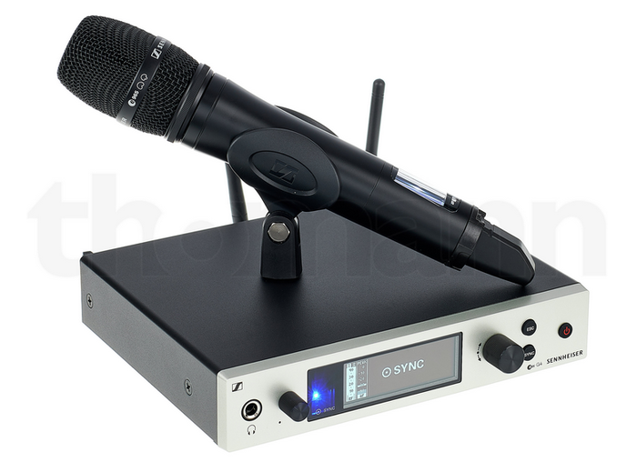 microphones-hf-2544331.png