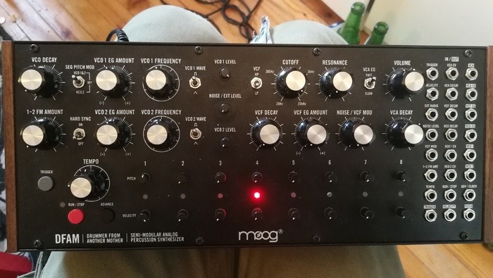 moog-music-dfam-drummer-from-another-mother-2224663.jpg