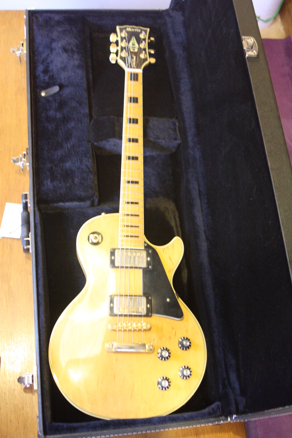 Photo Morris Les Paul Morris TYPE LES PAUL (731050) Audiofanzine