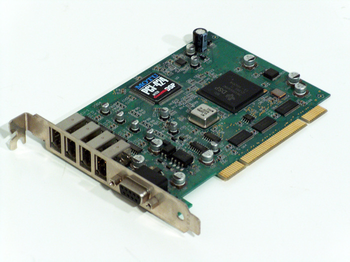 Photo MOTU 424 PCIe : MOTU 424 PCIe (47073) (#686009) - Audiofanzine