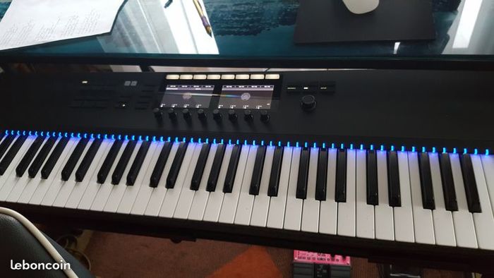 Native Instruments Komplete Kontrol S61 mk2 (52664)