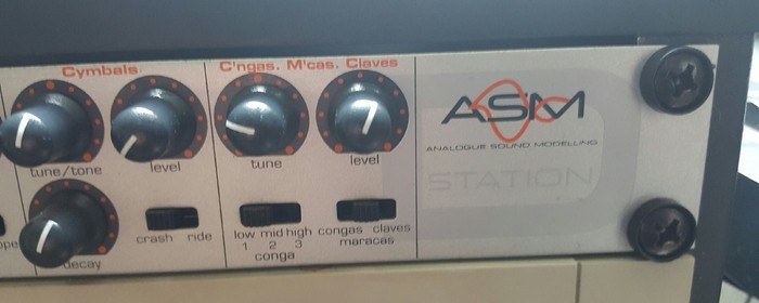 Novation D-Station (60194)