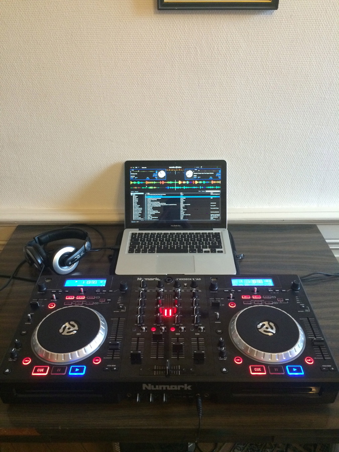 Photo Numark Mixdeck Quad Numark Mixdeck Quad (66077) (973479