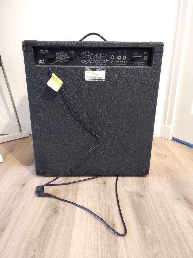 KB100 Peavey KB100 Audiofanzine