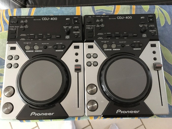 Pioneer cdj 400 не видит флешку