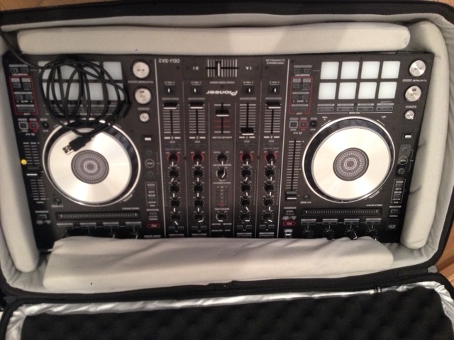 Photo Pioneer DDJ-SX2 : Pioneer DDJ-SX (74328) (#1619142) - Audiofanzine