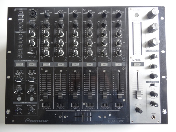 djm 1000