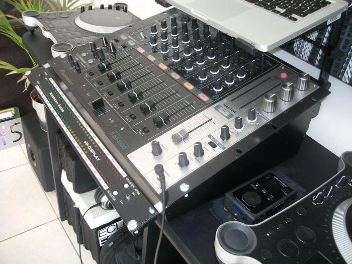 Pioneer DJM1000 image (213279) Audiofanzine