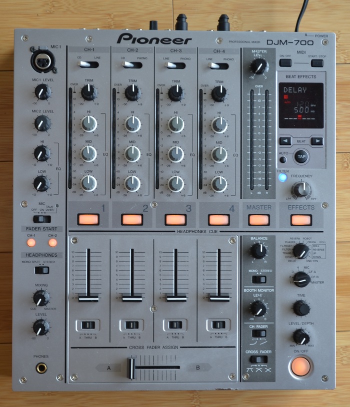 Pioneer DJM-700-S image (#1711493) - Audiofanzine