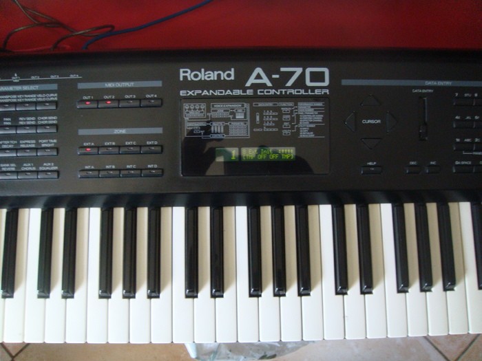 A70 Roland A70 Audiofanzine