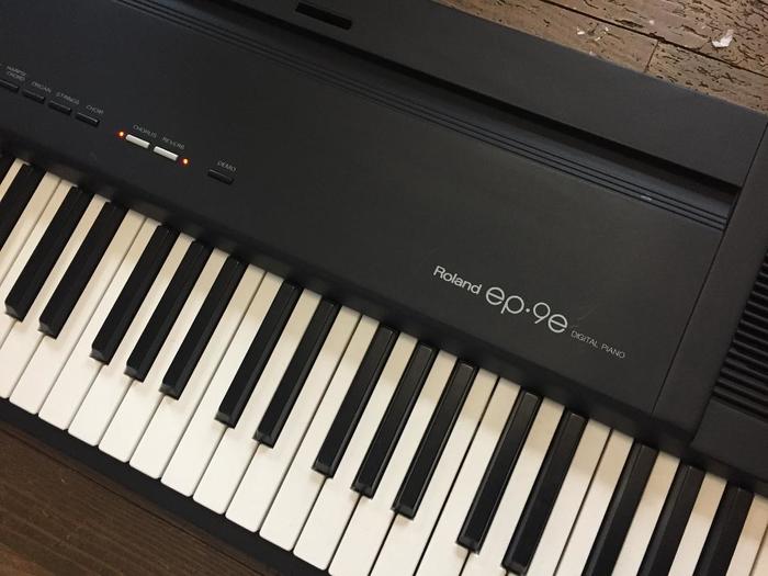 Roland EP9e image (1913835) Audiofanzine