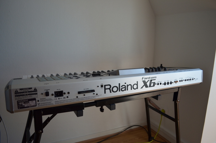 Roland Fantom X6 image (#643200) - Audiofanzine