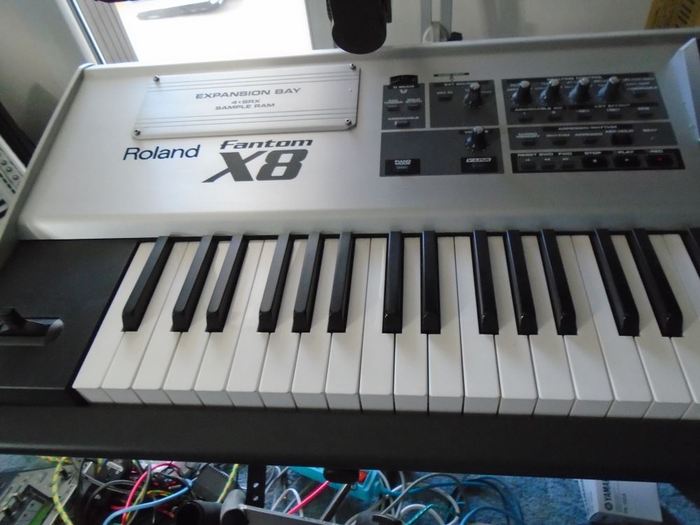 Roland Fantom X8 image (1745154) Audiofanzine