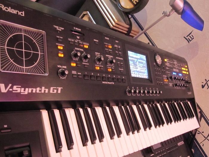 roland v synth gt