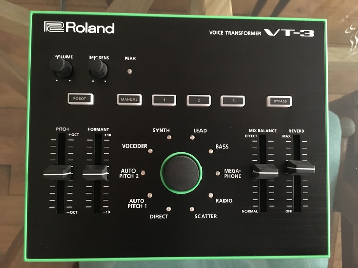 Обзор на звуковой процессор roland vt 3