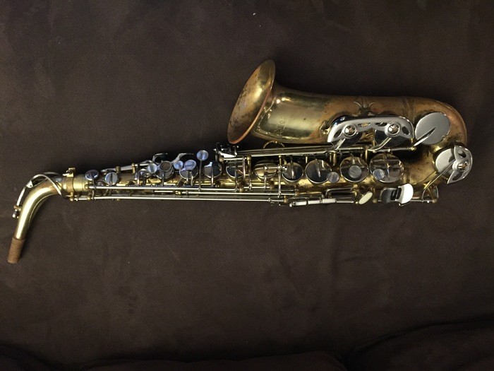 saxophones-2202334.jpeg