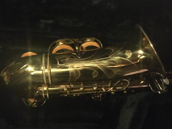 saxophones-2418131.jpg