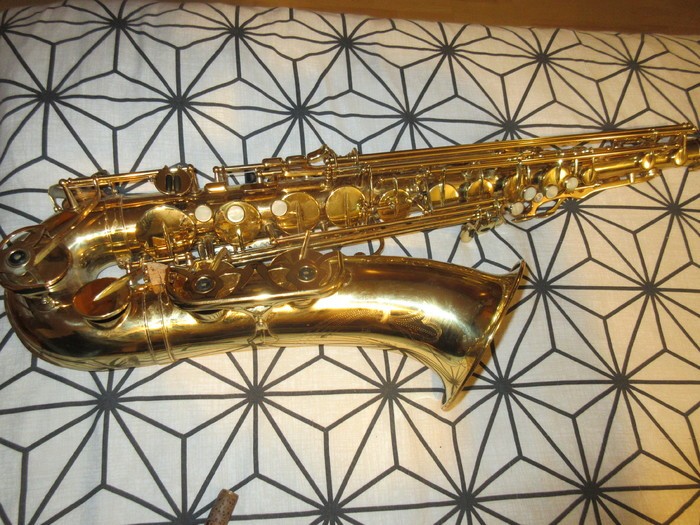 saxophones-3200634.jpg