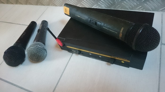 cre 8900 studio mic