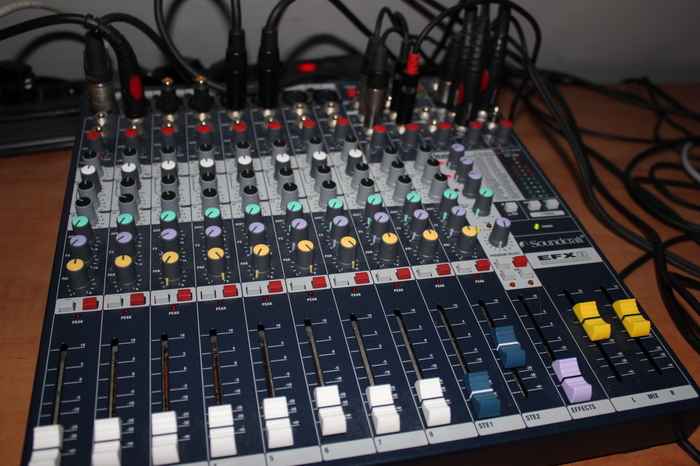 Soundcraft EFX8 image (#439503) - Audiofanzine