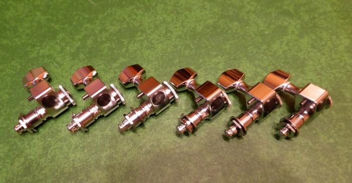 Photo Sperzel Locking Tuners 6 Inline : Sperzel Locking Tuners 6 Inline