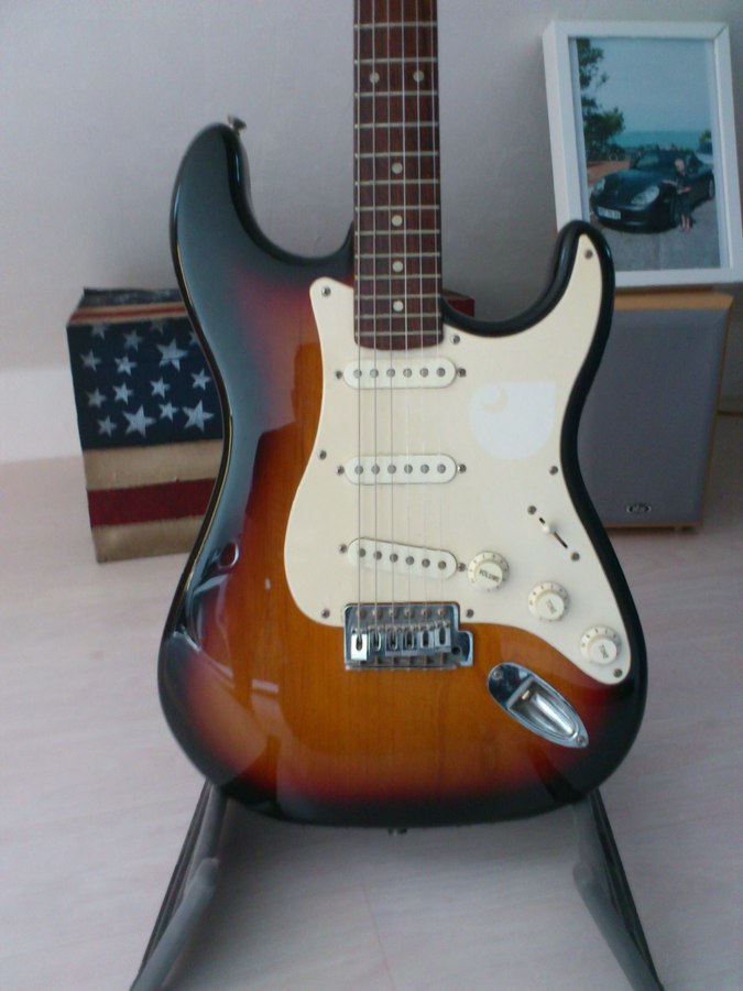 Squier 50th Anniversary Stratocaster HSS image (476394) Audiofanzine