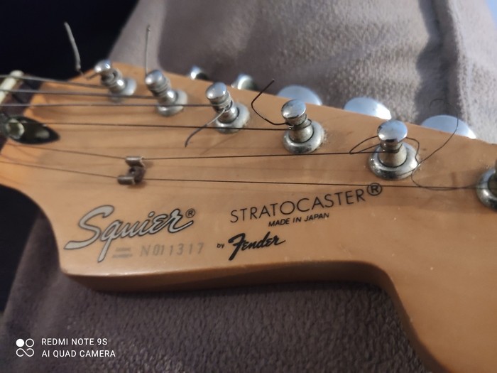 squier-stratocaster-made-in-japan-3216283.jpg