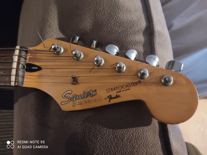 squier-stratocaster-made-in-japan-3216284.jpg