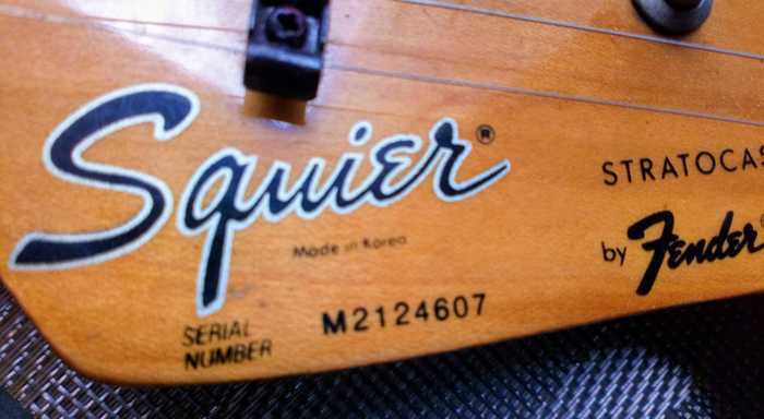 squier-stratocaster-made-in-korea-3189522.jpg