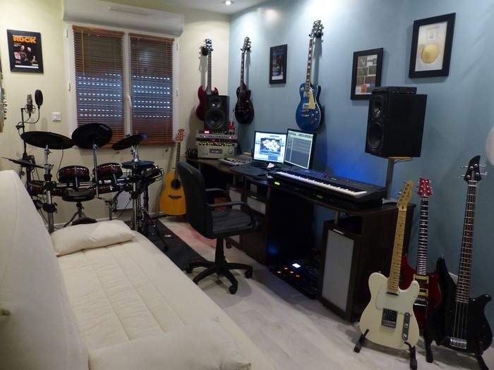 studio-home-studio-2185183.jpg