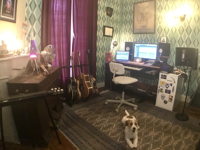 studio-home-studio-3007808.jpeg