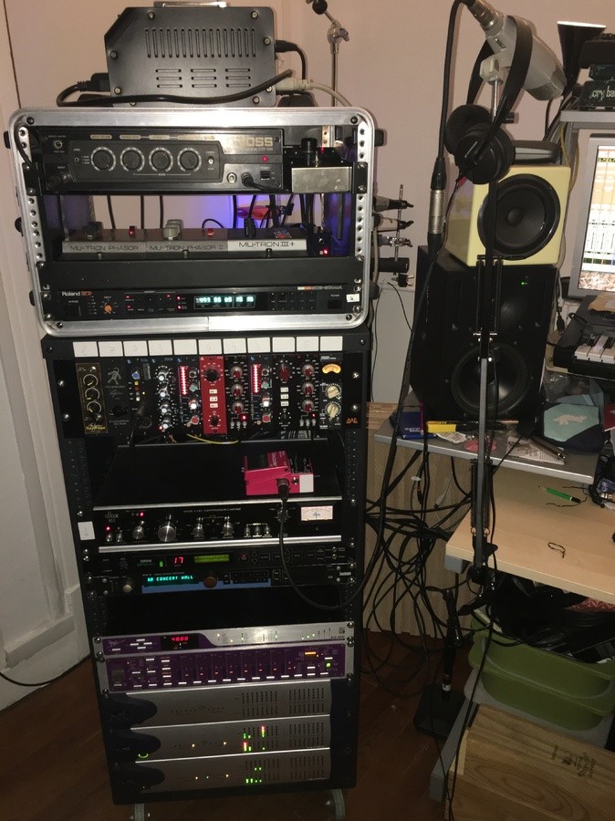 studio-home-studio-3020966.jpeg