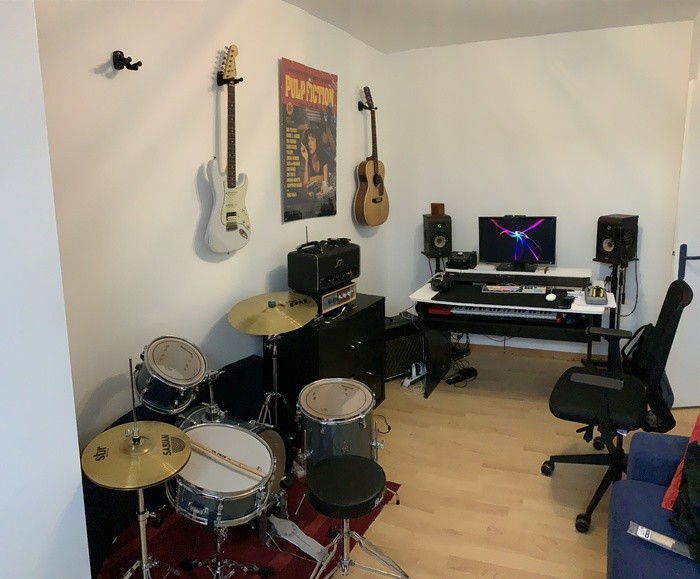 studio-home-studio-3199246.jpeg