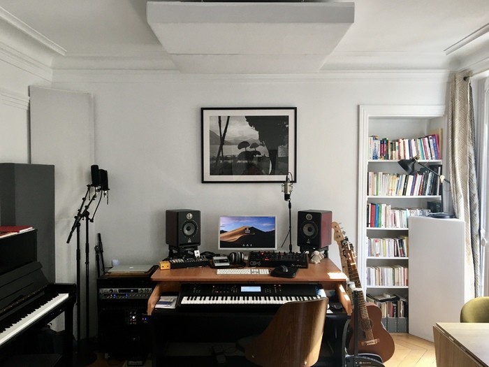 studio-home-studio-3709722.jpg
