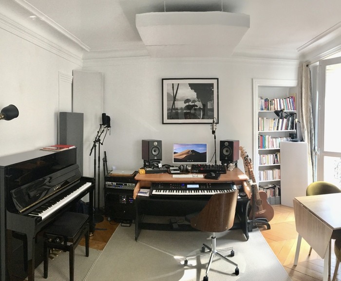 studio-home-studio-3709734.jpg