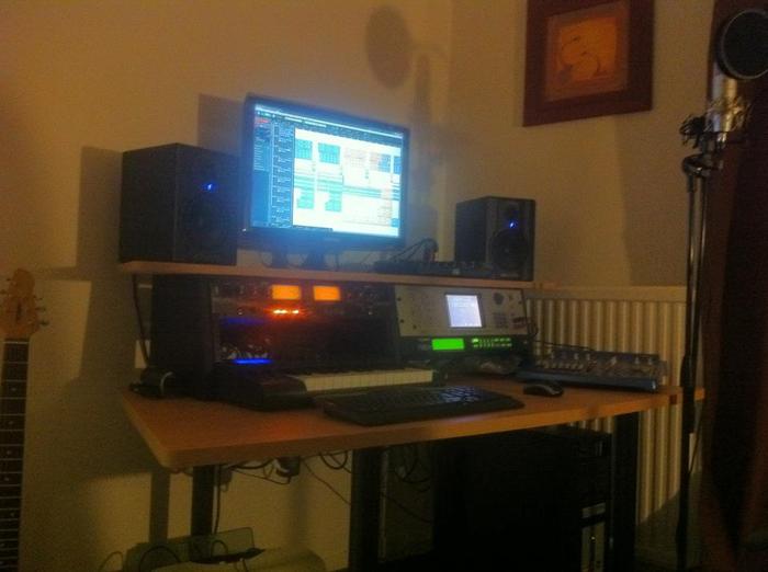 Studio Rta Creation Station : My Studio RTA Producer Station Custom ...