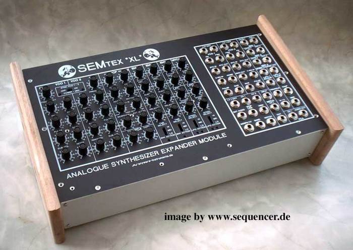 synthetiseurs-2940870.jpg