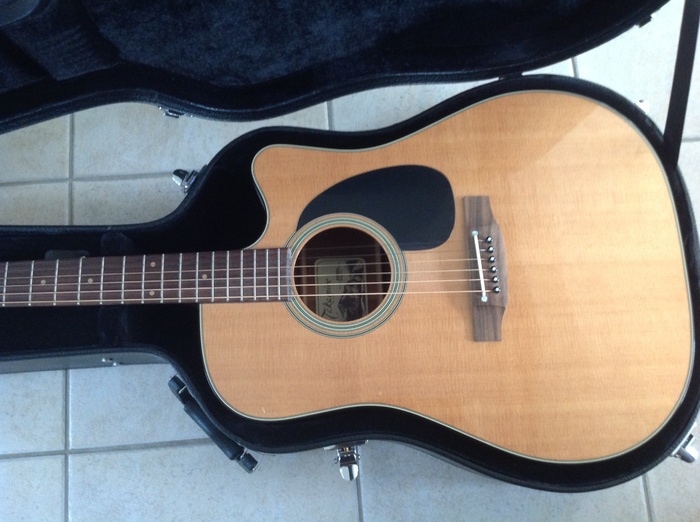 Photo Takamine EF340SC Takamine EF340SC (57257) (670009) Audiofanzine