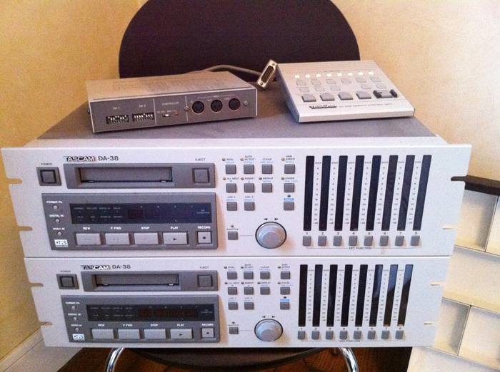 Photo Tascam DA38 Tascam DA38 (53096) (541957) Audiofanzine
