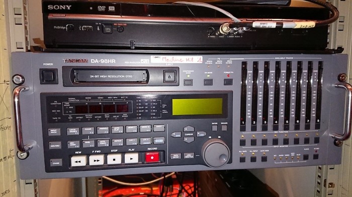 tascam-da-98hr-2062352.jpg