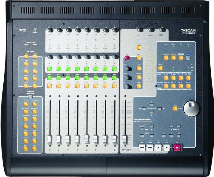 Tascam FW1884 image (69211) Audiofanzine