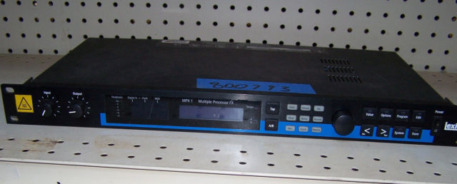 tc-helicon-voicelive-rack-2649503.jpg